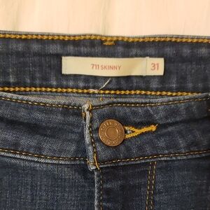 Levi's Women's 711 Skinny Jeans - Size 31